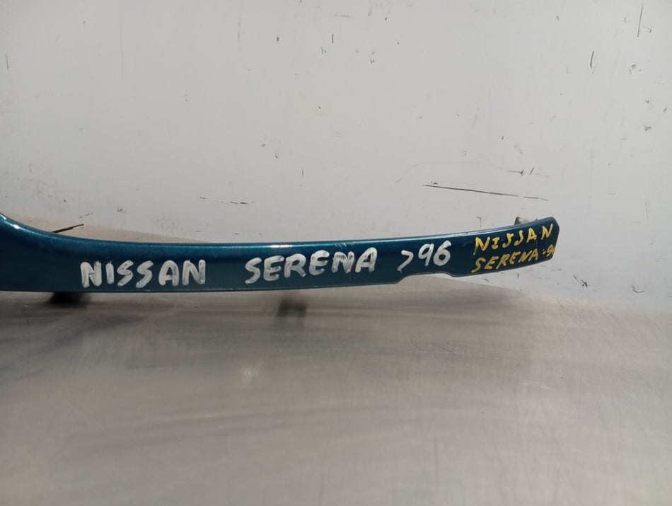 Grelha frontal | Nissan Serena (C23M)