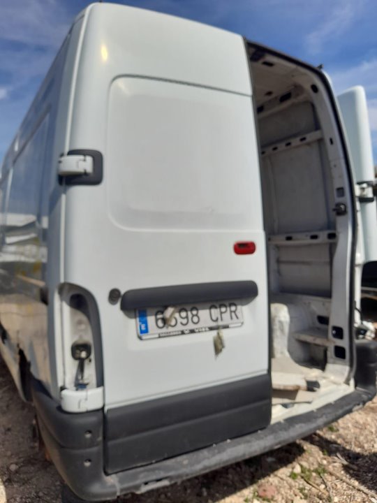 Porta da mala esquerda | Nissan Interstar (X70)