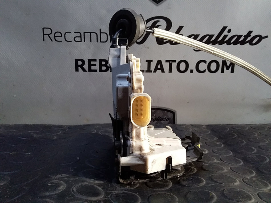 Fechadura porta frontal esquerda | Audi 6 Berlina (4F2)
