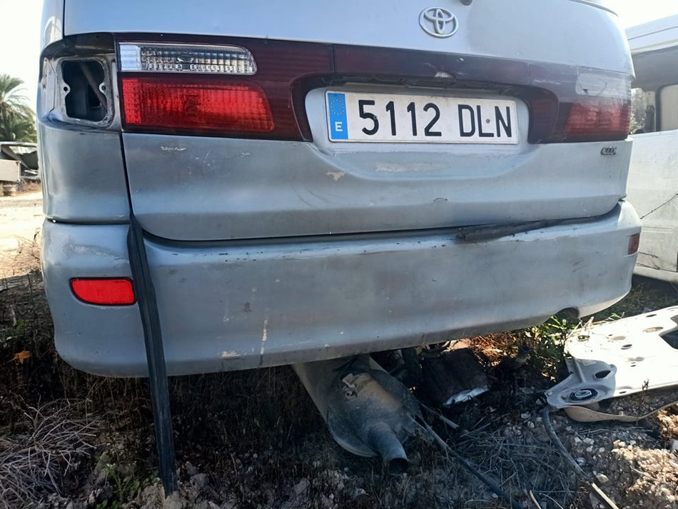 Para-choques traseiro | Toyota Previa (R30)