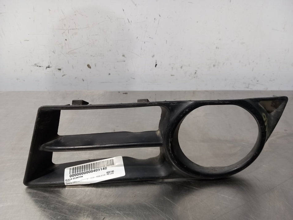 Grelha frontal | Toyota Corolla Verso (R1)