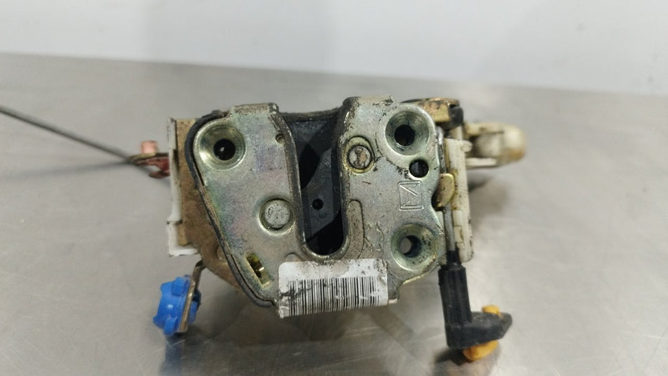 Fechadura porta frontal esquerda | Nissan Almera (N16/E)