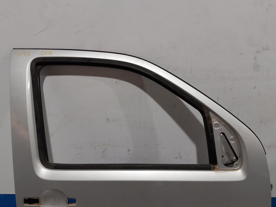 Porta frontal direita | Nissan Navara Pick-Up (D40M)