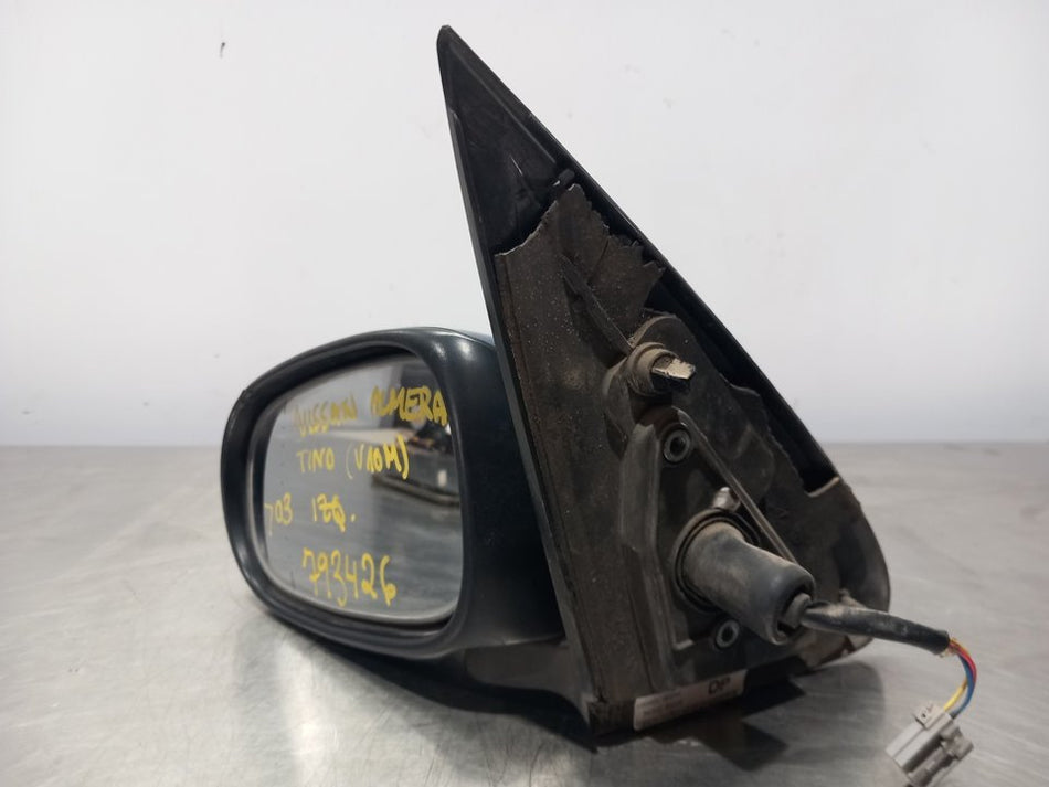 Espelho retrovisor esquerdo | Nissan Almera Tino (V10M)