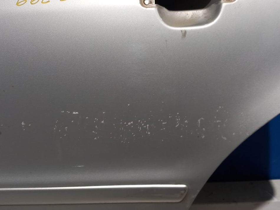 Porta traseira esquerda | Audi A4 Berlina (B5)
