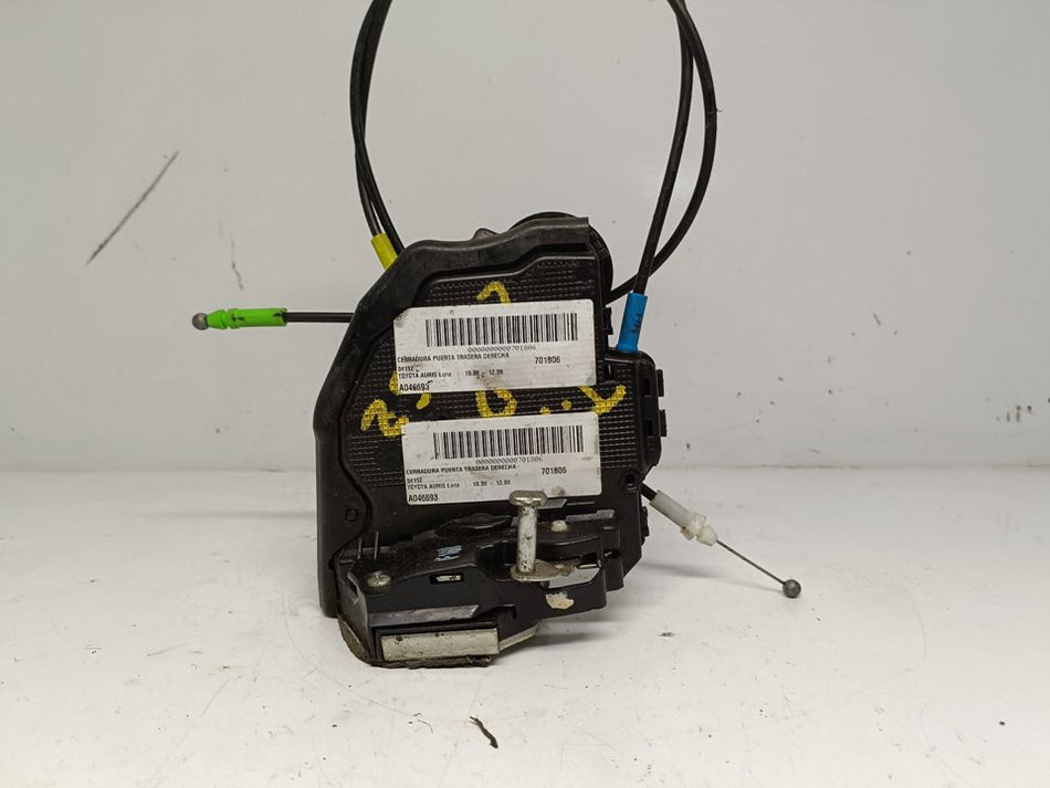 Fechadura porta traseira direita | Toyota Auris (E15)