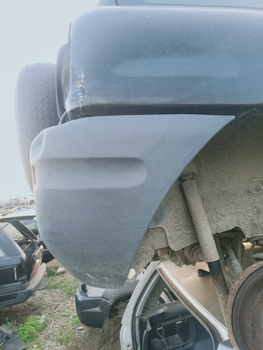 Canto do para-choques traseiro direito | Toyota R4V4 Funcruiser (A1)