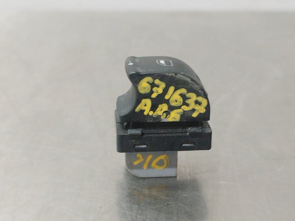 Interruptor do vidro frontal direito | Audi A6 Avant (4F5)