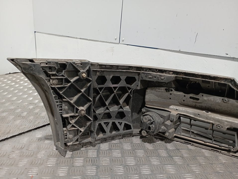 Para-choques frontal | Audi A4 Berlina (8E)