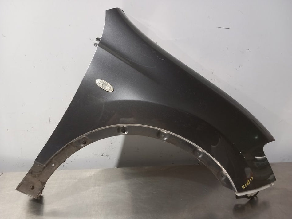 Guarda-lamas frontal direito | Nissan Qashqai (J10)