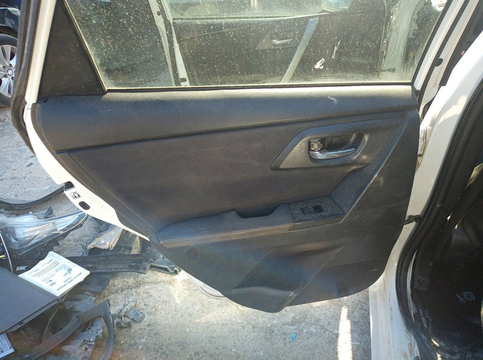Puxador interior traseiro esquerdo | Toyota Auris (E18)