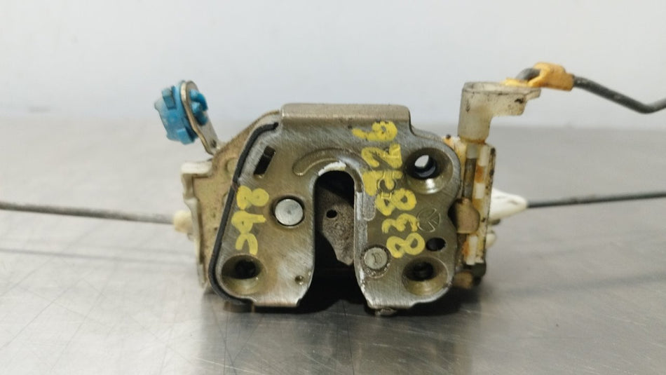 Fechadura porta frontal direita | Nissan Micra (K11)