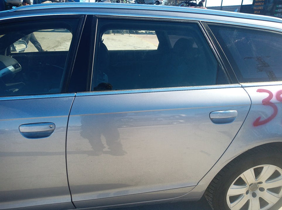 Porta traseira esquerda | Audi A6 Avant (4F5)