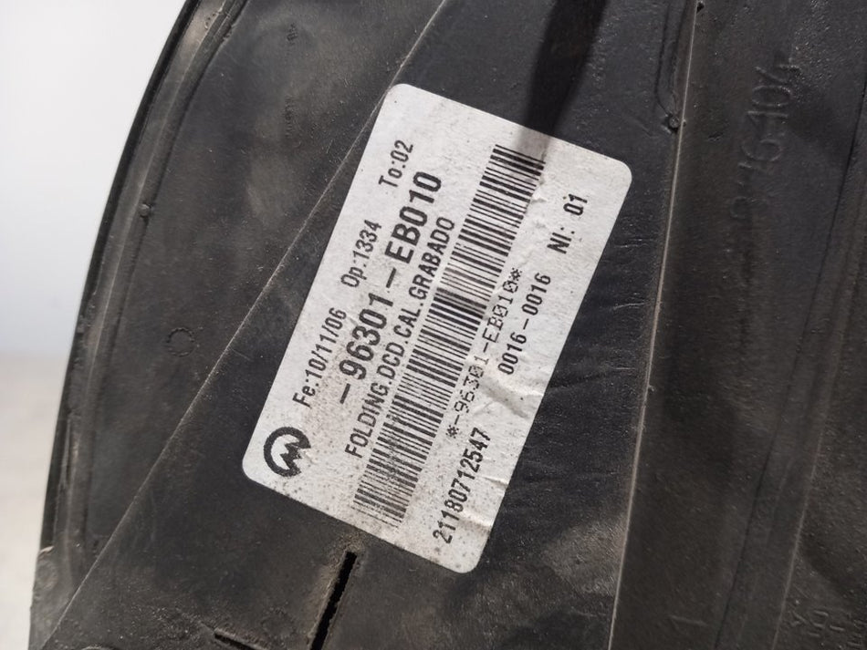 Espelho retrovisor direito | Nissan Navara Pick-Up (D40M)