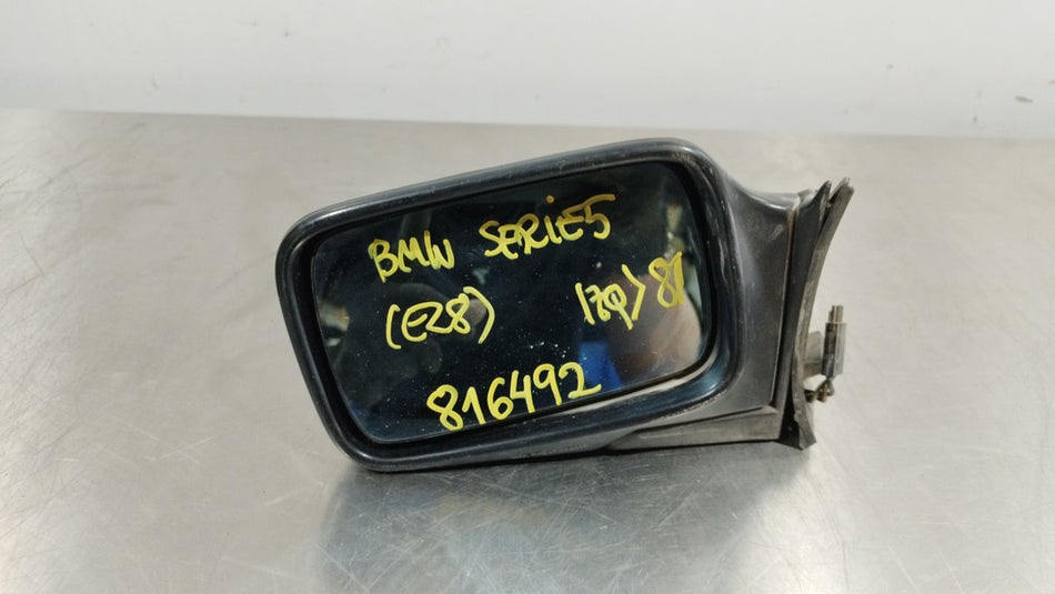 Espelho retrovisor esquerdo | BMW Série 5 (E28)
