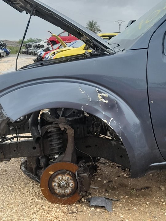 Guarda-lamas frontal esquerdo | Nissan Pathfinder (R51)