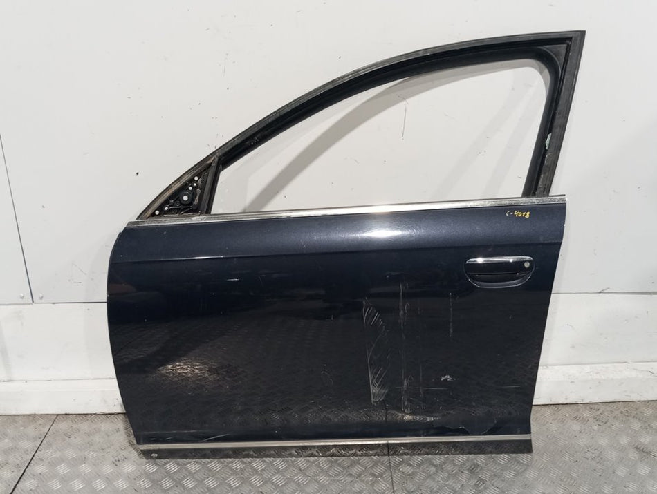 Porta frontal esquerda | Audi 6 Berlina (4F2)
