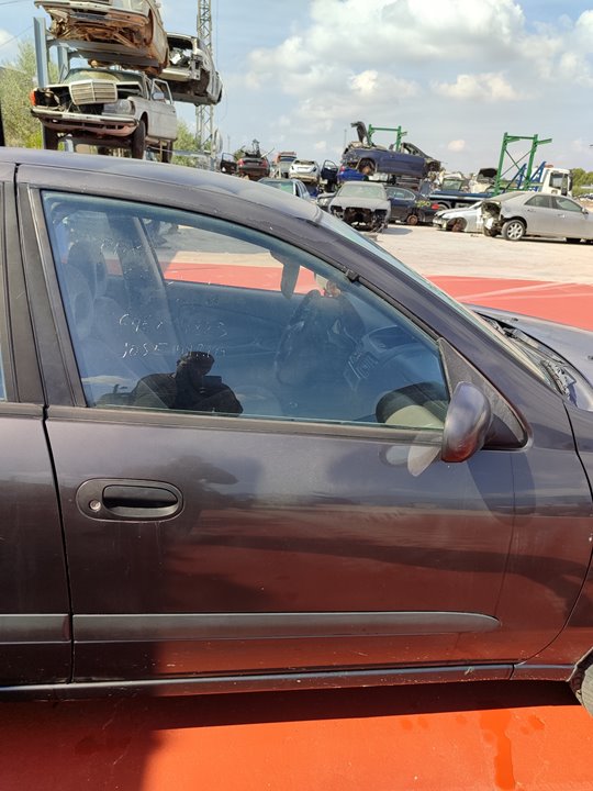 Porta frontal direita | Nissan Almera (N16/E)