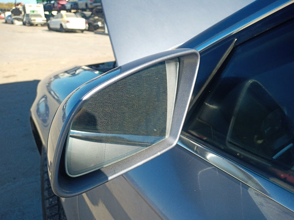 Espelho retrovisor esquerdo | Audi A6 Avant (4F5)