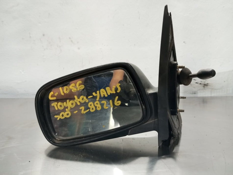 Espelho retrovisor esquerdo | Toyota Yaris (NCP1/NLP1/SCP1)