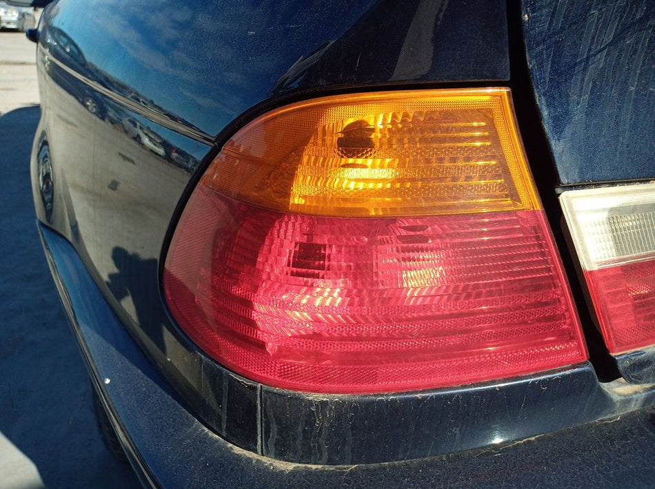 Farolim traseiro esquerdo | BMW Série 3 Coupe (E46)