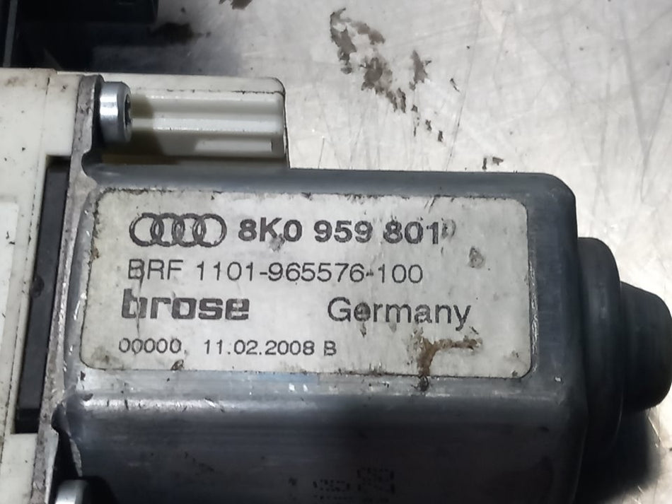 Elevador dos vidros frontal esquerdo | Audi A4 Berlina (8K2)