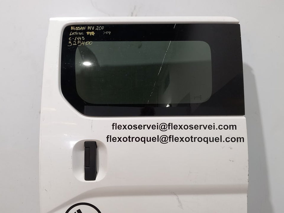 Porta lateral esquerda  | Nissan NV200/Evalia (M20/M)