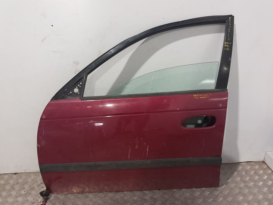 Porta frontal esquerda | Toyota Avensis Berlina (T22)