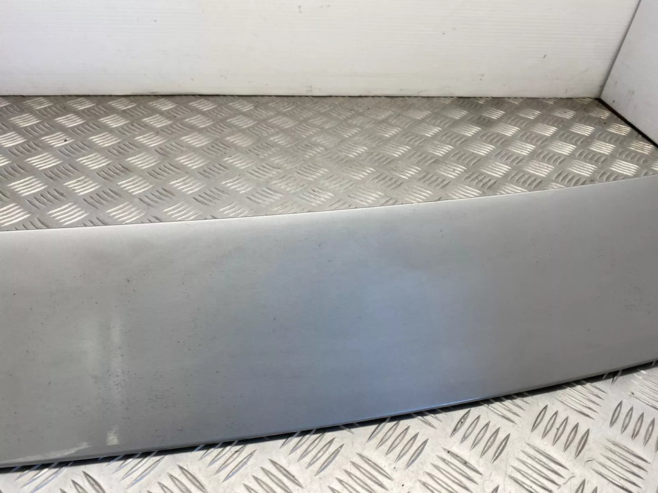 Spoiler traseiro | Nissan Pulsar