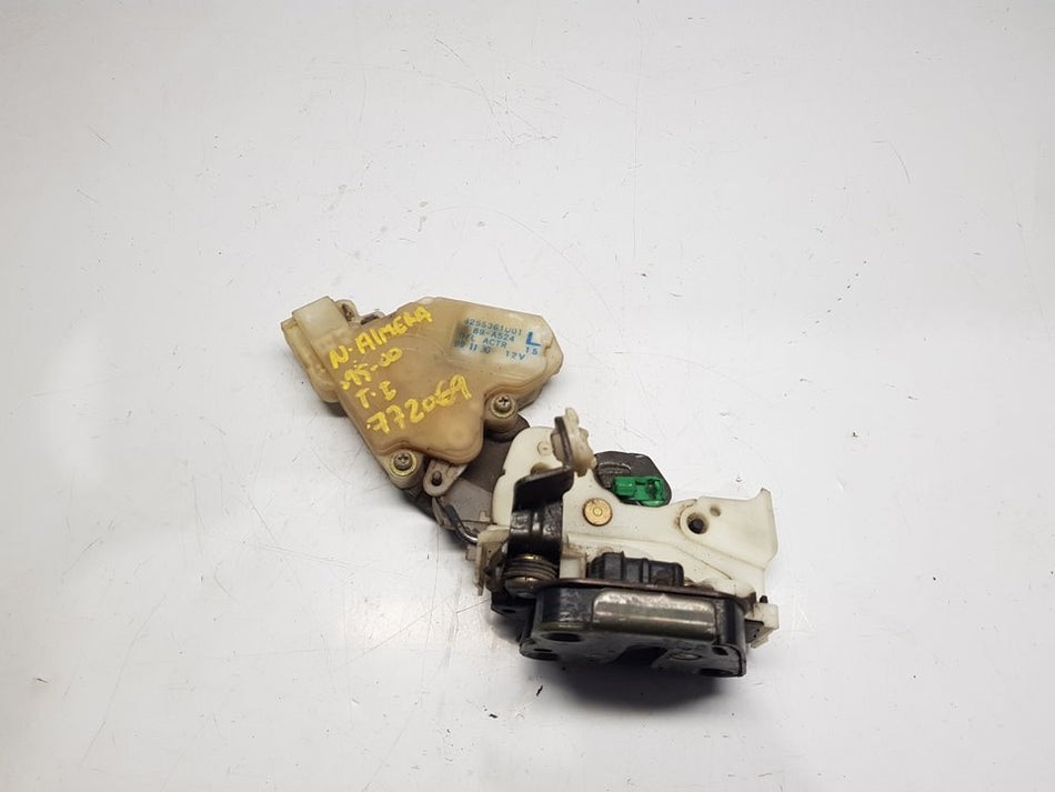 Fechadura porta traseira esquerda | Nissan Almera (N15)