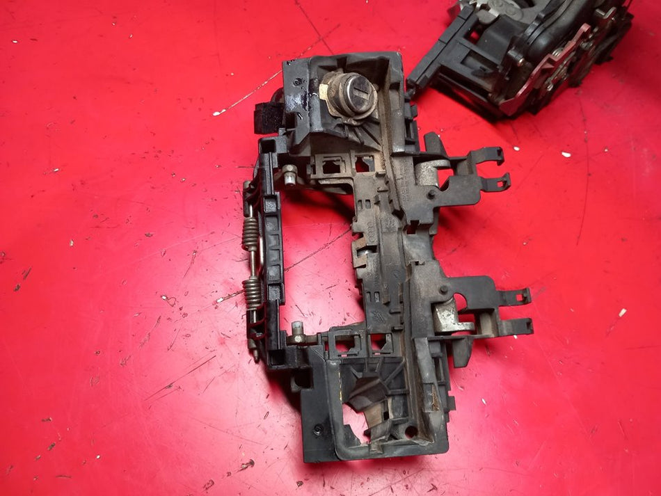 Fechadura porta frontal esquerda | Audi A8 (4E)