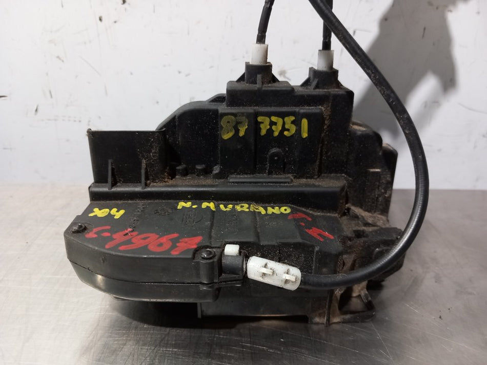 Fechadura porta traseira esquerda | Nissan Murano (Z50)
